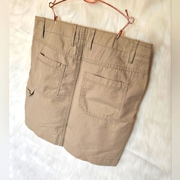 GAP Classic Y2K Khaki Mini Skirt - Picture 4 of 6